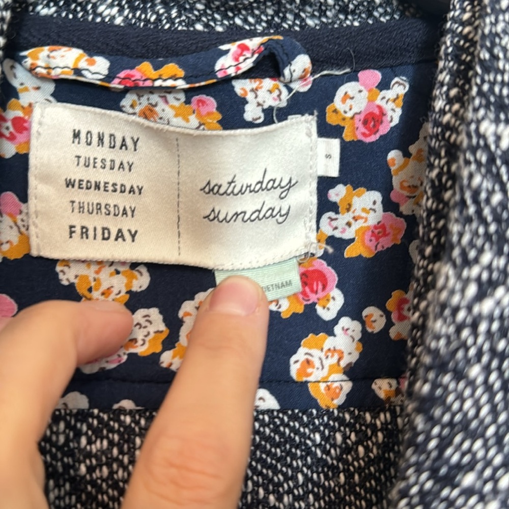 Anthropologie cardigan - Picture 3 of 4